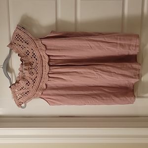 Sweet Dusty Pink Tank Blouse w/ Lace at Neckline and Subtle Stripes, Size Medium